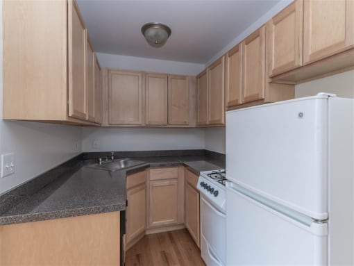 Winthrop Place  - Kitchen Photo