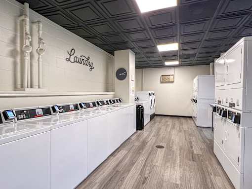 Laundry Room Buena Park Apartments