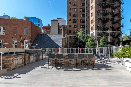 65 East Scott Sundeck