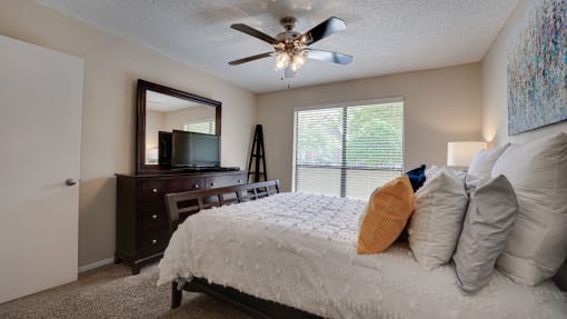 Comfortable Bedroom at Bardin Oaks, Arlington, TX, 76018