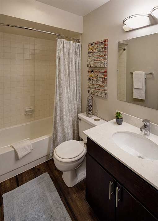 Naperville Apartments for Rent with Modern Bathrooms- Brookdale on the Park