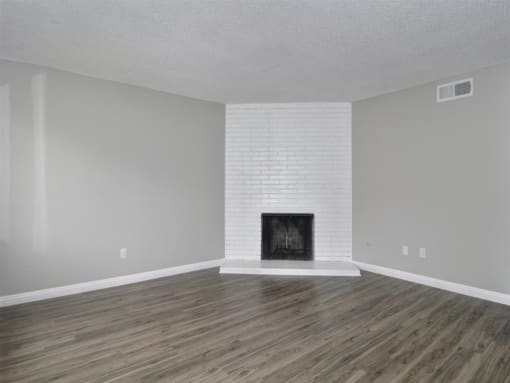 Orangewood Garden Apartment Homes in Anaheim fireplace
