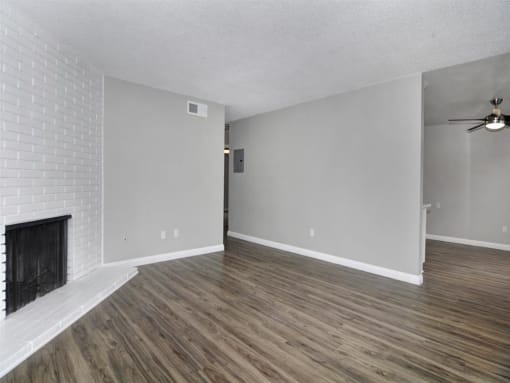 Orangewood Garden Apartment Homes in Anaheim interior