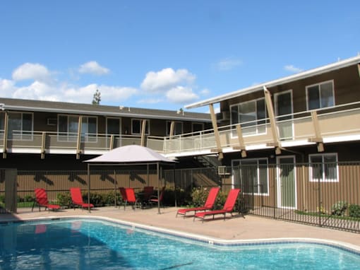 Towne Centre at Orange Apartment Homes in California near Anaheim featuring one bedroom, two bedroom and three bedroom apartments.