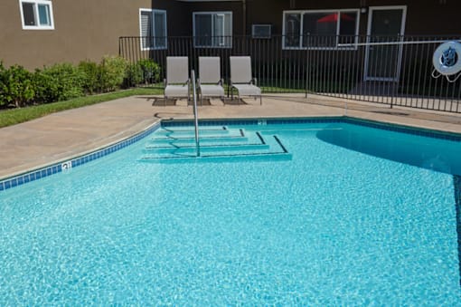 Towne Centre at Orange Apartment Homes in California near Anaheim featuring one bedroom, two bedroom and three bedroom apartments.