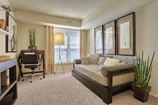 spacious 2nd bedroom