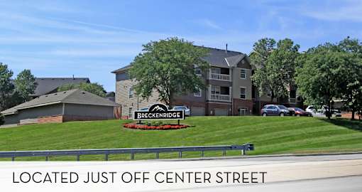 Luxury apartments located on Center Street in Omaha Nebraska