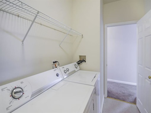 Model  In Unit Laundry at Remington Apartment Homes, Illinois