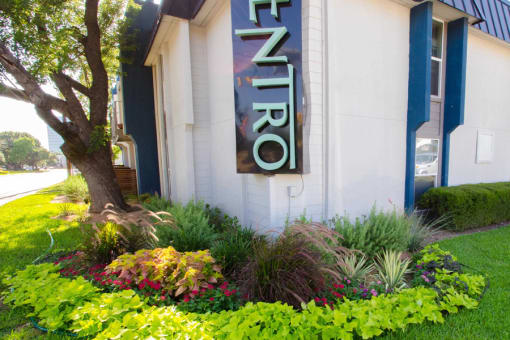 Elegant Entry Signage at The Entro at Midtown, Dallas