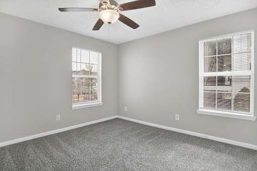 Second bedroom, Cottage Hill Farms