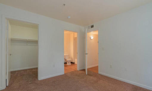 Vineyard Family primary bedroom