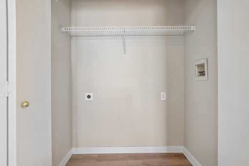 Pines at Castle Rock 2728 linen closet washer and dryer hook ups.