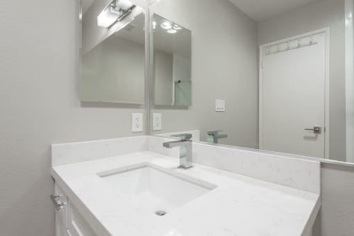 1140 N Columbus Bathroom