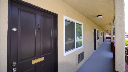20830 Vintage Apartments exterior