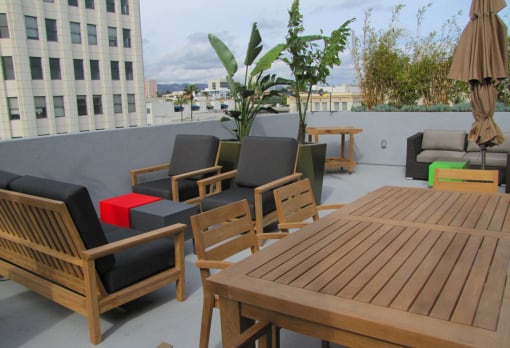 Mayfair Residences courtyard with outdoor furniture