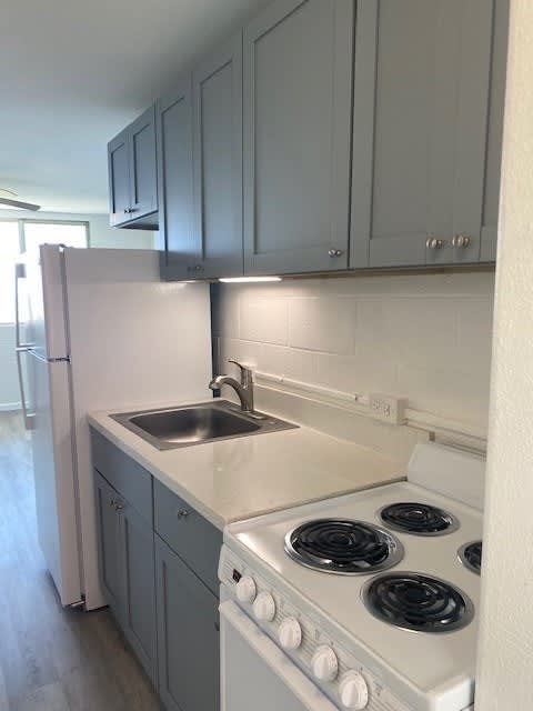 Aloha Kai Studio Kitchen