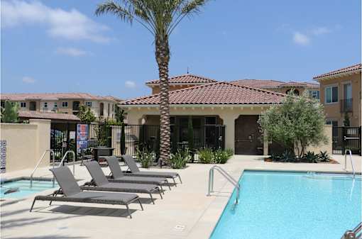 Amelia pool area
