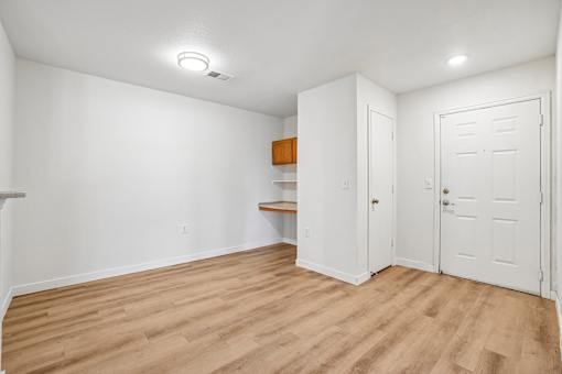 Bull Run Unit 404 Entry Way