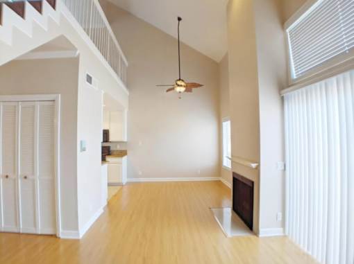Carmelina Lofts unit 203 dining area