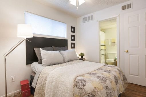 Casa 39 Apartments bedroom with bathroom and decor