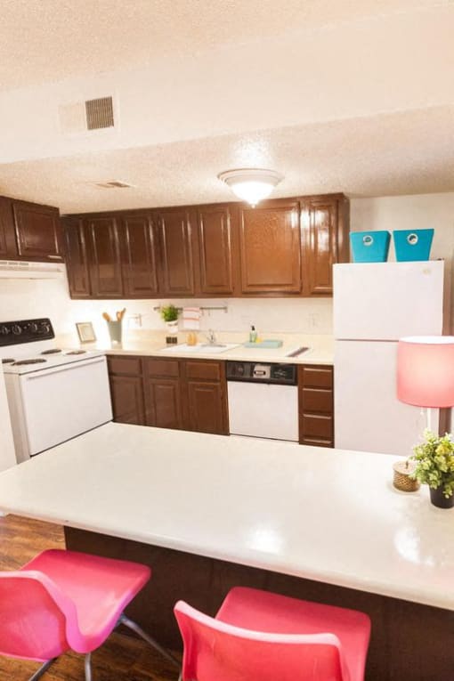 Casa 39 Apartments kitchen area with decor