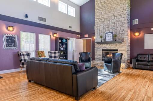 Country Ranch Apartments lobby