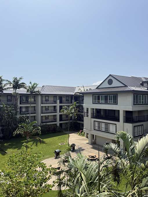 The Waterfront Apartments Courtyard and Landscape