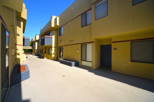 Monarch Terrace courtyard and apartment entrances