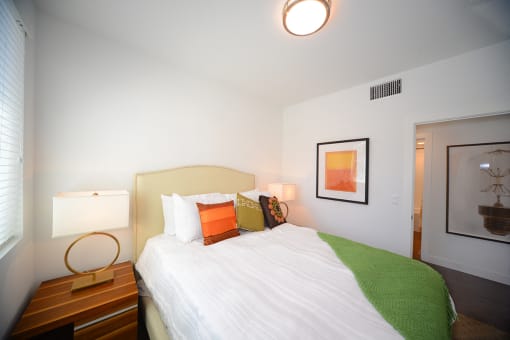 Yolo Apartments Furnished Bedroom