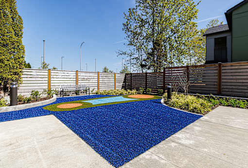 Redondo Heights Courtyard