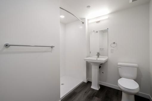 El Jardin Bathroom