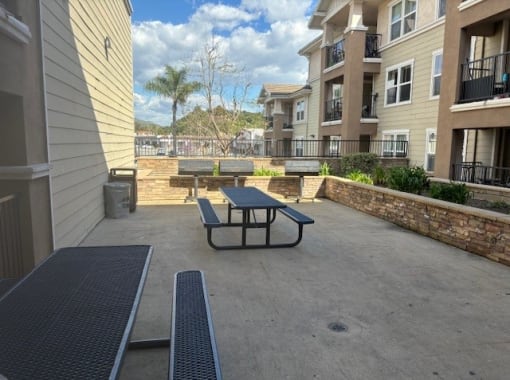 Elwood Family bbq area