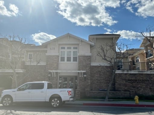 Elwood Family exterior