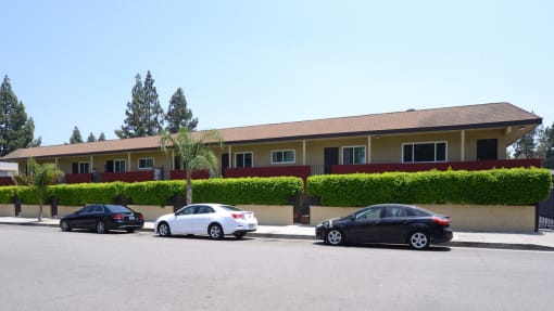 20830 Vintage Apartments exterior