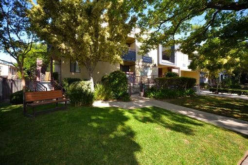 Monarch Terrace exterior building grass lawn
