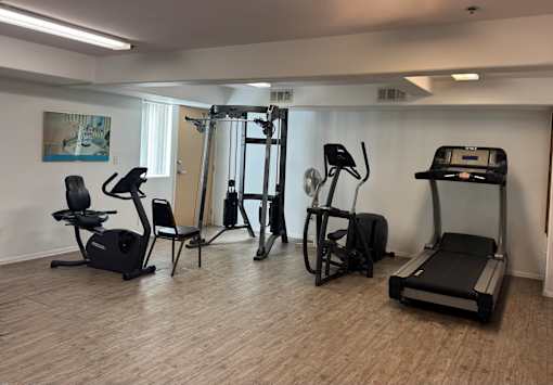 Hacienda Senior Villas fitness center