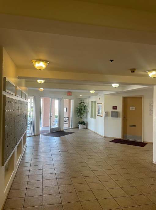 Hacienda Senior Villas lobby