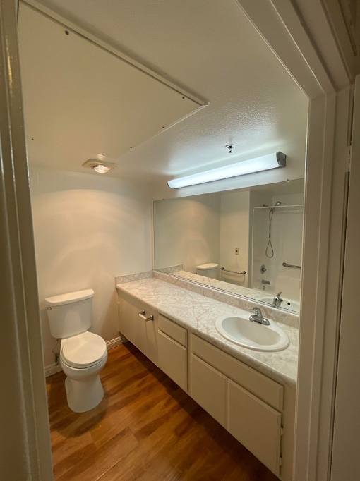 Hacienda Senior Villas One Bedroom vanity sink