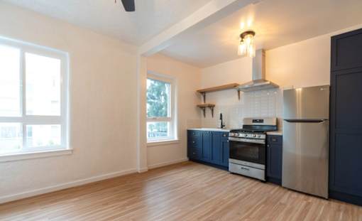 The Julie Lee Kitchen with Appliances