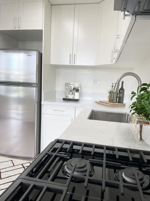 2848 On Date kitchen area