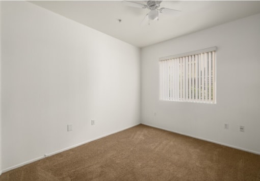 La Entrada four bedroom unit bedroom with window