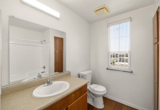 La Entrada three bedroom unit bathroom
