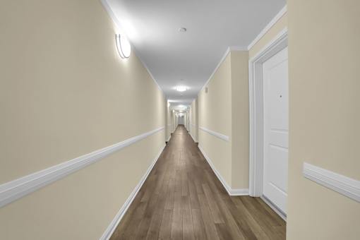 Legado Encino Hallway