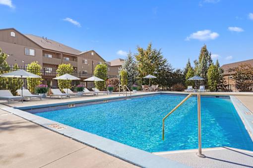 Logan Gateway pool