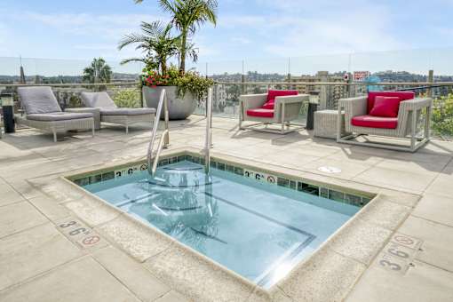 Maia Avira at Glendale Rooftop Spa
