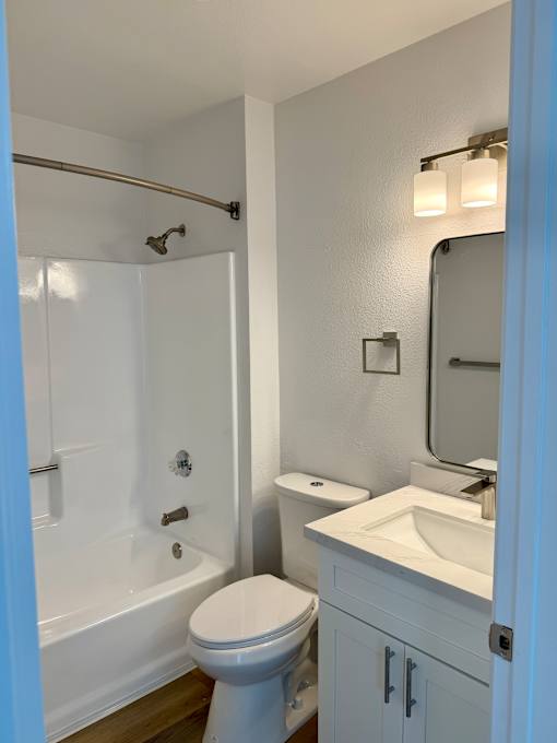 Monarch Terrace Bathroom