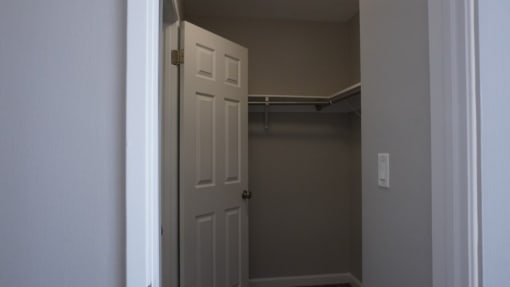 Moorpark Apartments unit 9 bedroom closet