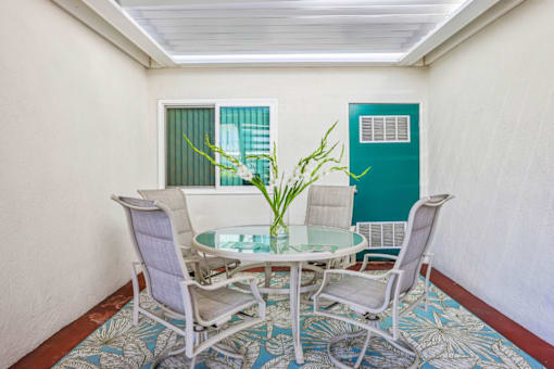 OceanView Townhomes outdoor seating