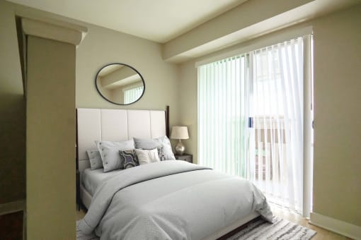 1537 on 7th staged sleeping area