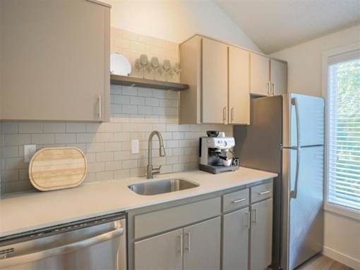 Larkspur West Linn Staged Kitchen